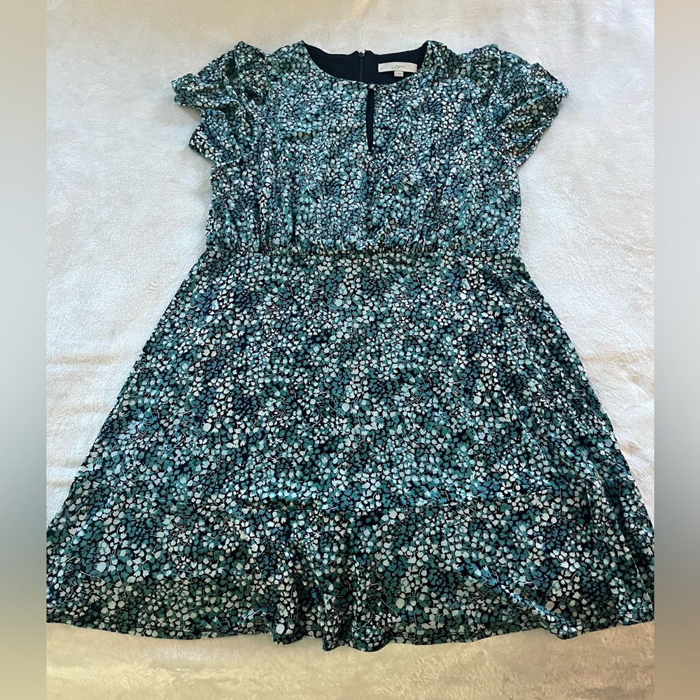 EUC floral LOFT dress